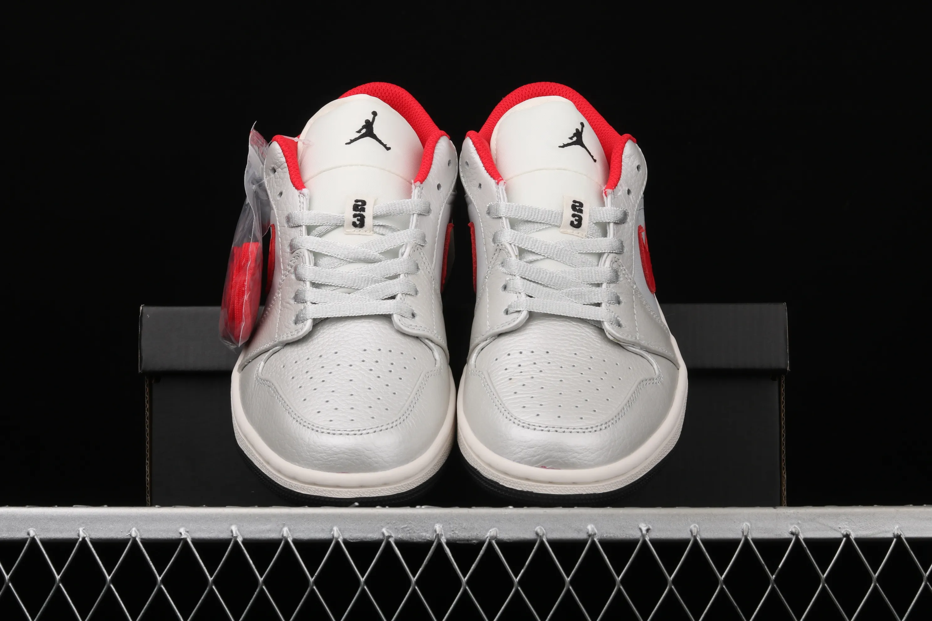 All categories Air Jordan Jordan series basketball shoes Air Jordan 1 Low Air Jordan 1 Low Shadow AJ1 Joe 1 low-top cultural and leisure sports sneakers DA4668-001